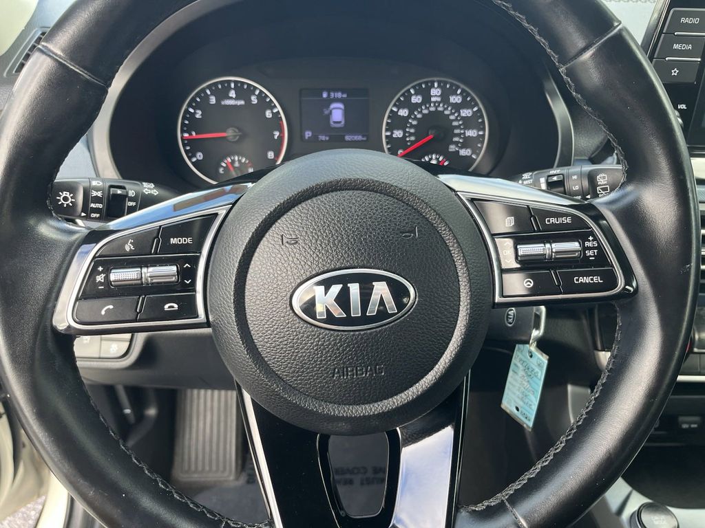 2021 Kia Seltos S 30