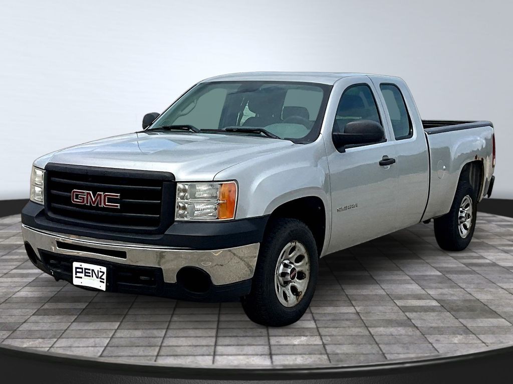 Pure Silver Metallic 2011 GMC Sierra 1500 Pickup Truck 4X2 4-Speed Automatic Overdrive