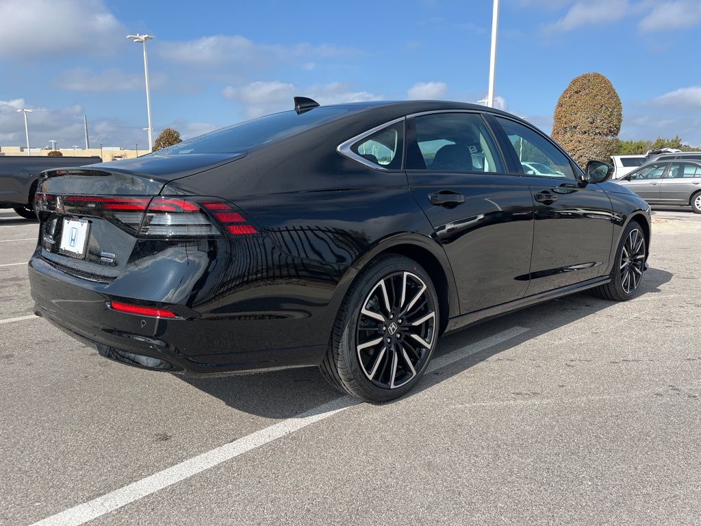 Thumbnail: 2025 Honda Accord - 3