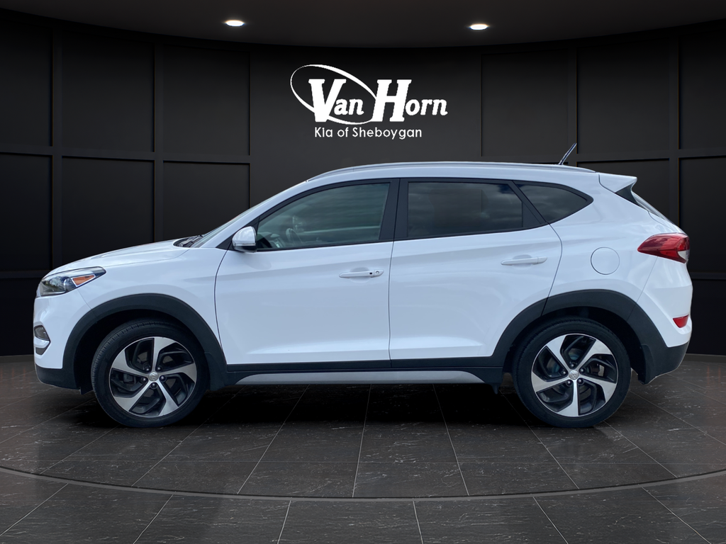 Used 2017 Winter White Hyundai Sport image 4