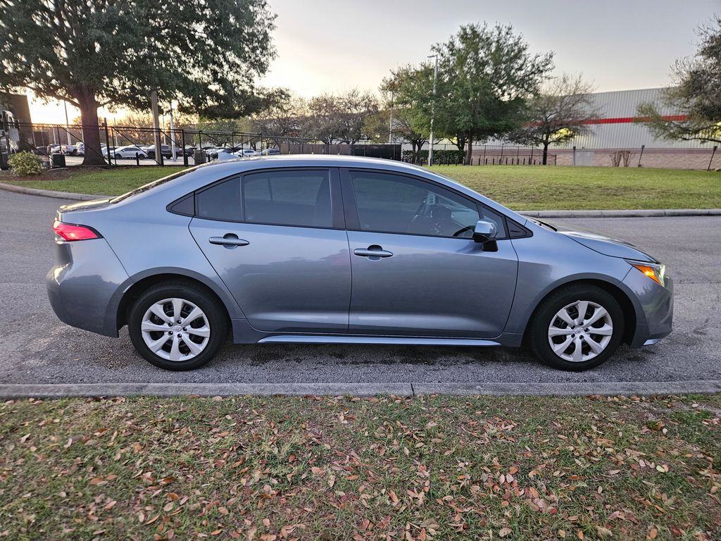 2024 Toyota Corolla LE 6