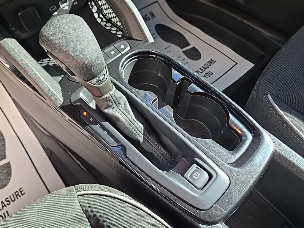 Used 2023 Red Chevrolet LT image 30