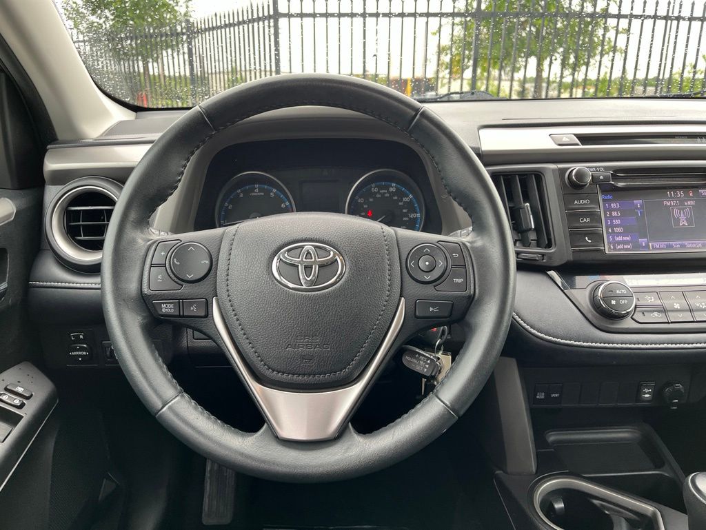 Thumbnail: 2018 Toyota RAV4 - 6