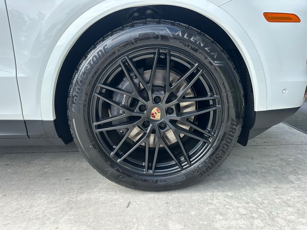 Thumbnail: 2026 Porsche  - 14