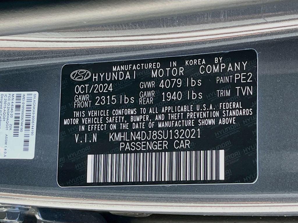 Used 2025 Gray Hyundai Limited image 33