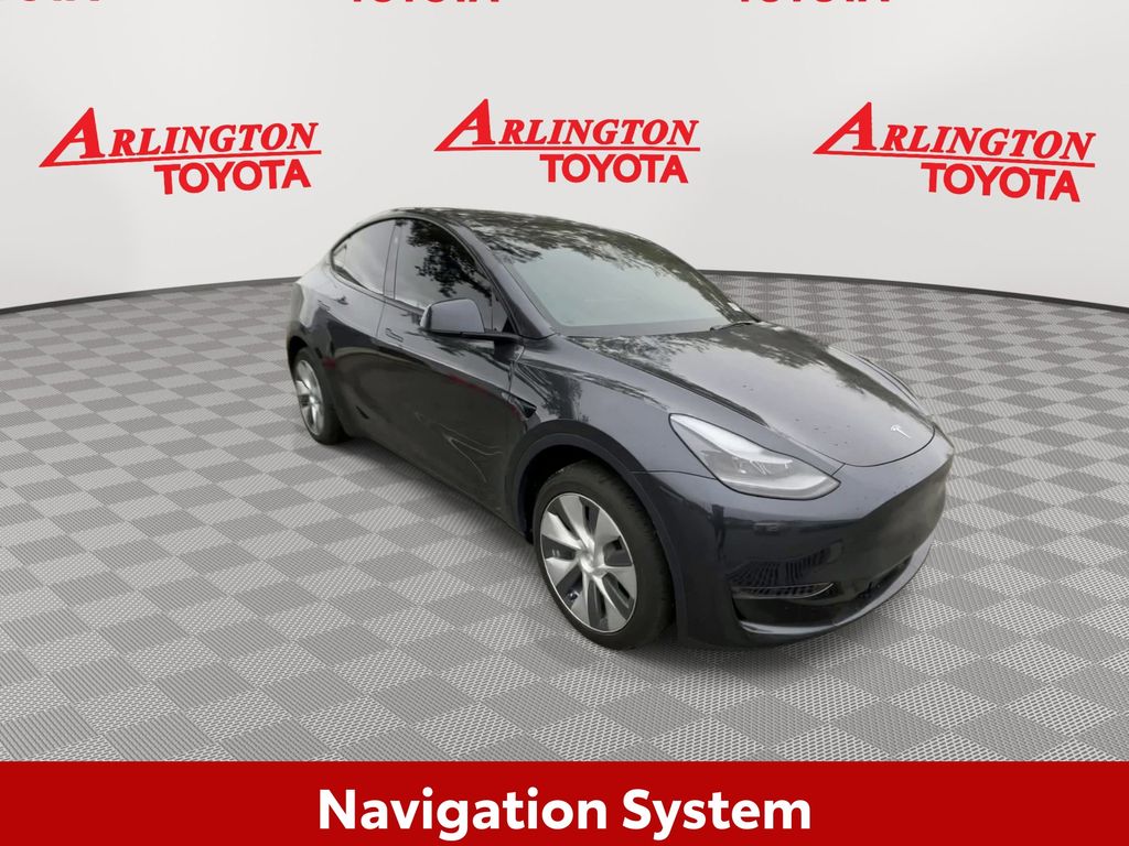 Used 2024 Tesla Model Y Long Range with VIN 7SAYGDED5RF002071 for sale in Kansas City