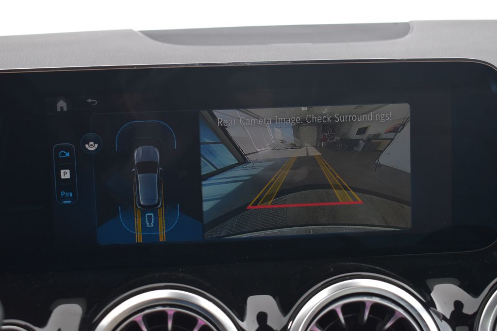 Thumbnail: 2026 Mercedes-Benz GLA - 20