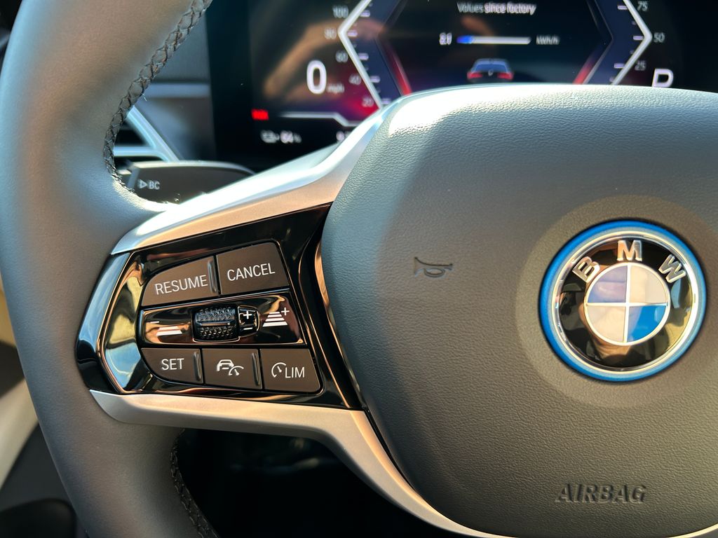 Thumbnail: 2025 BMW i4 - 19