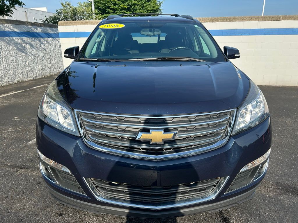Thumbnail: 2016 Chevrolet Traverse - 8