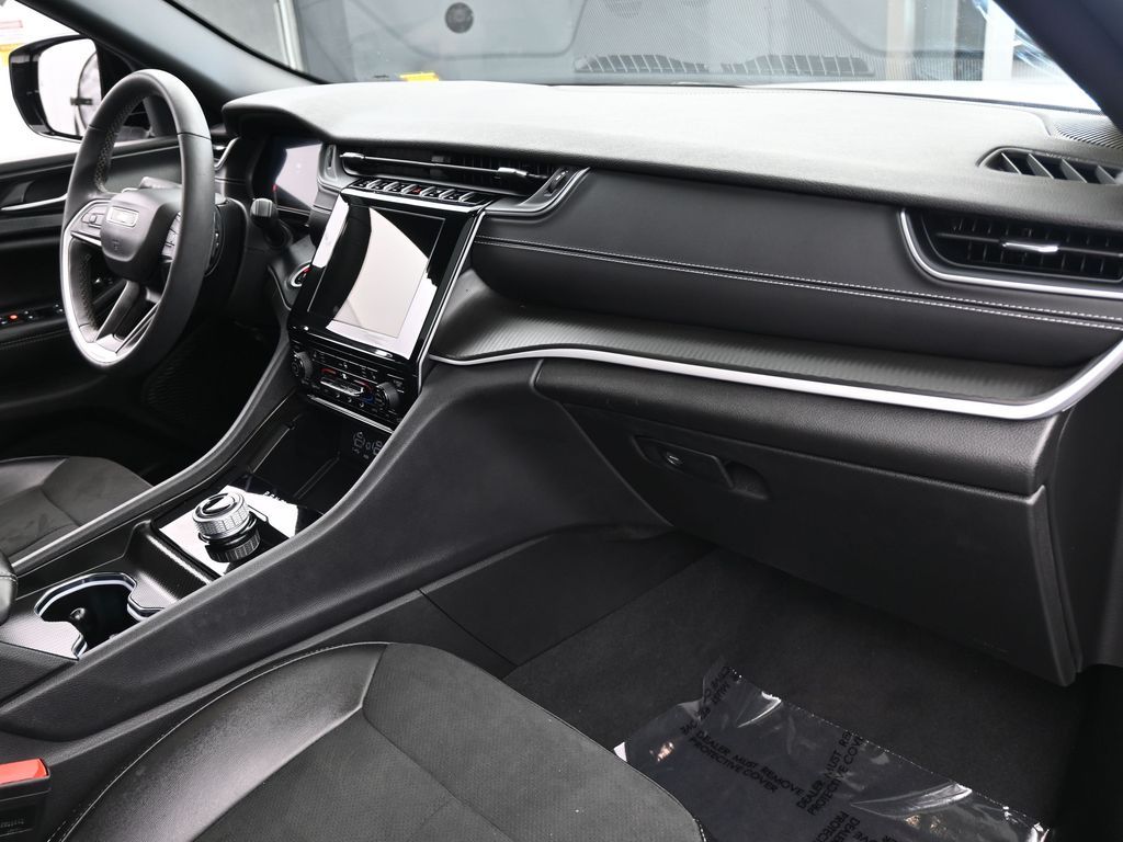 Used 2024 Bright White Clearcoat Jeep Altitude X image 49