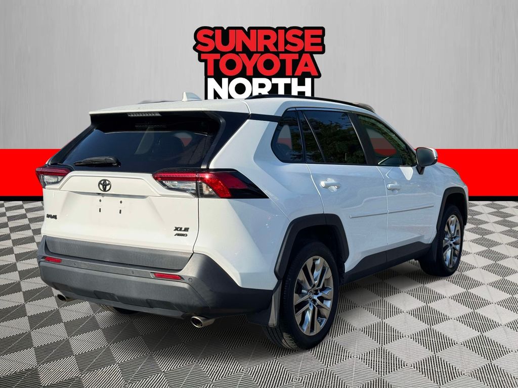 Used 2019 Toyota RAV4 SUV