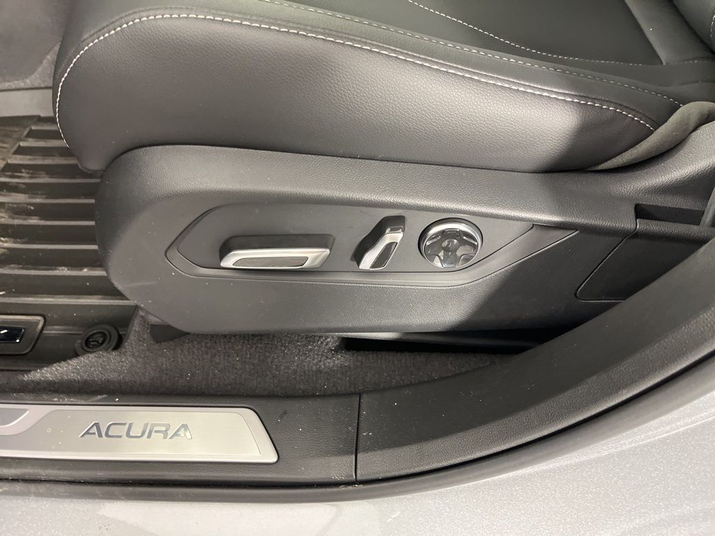 Thumbnail: 2026 Acura RDX - 23