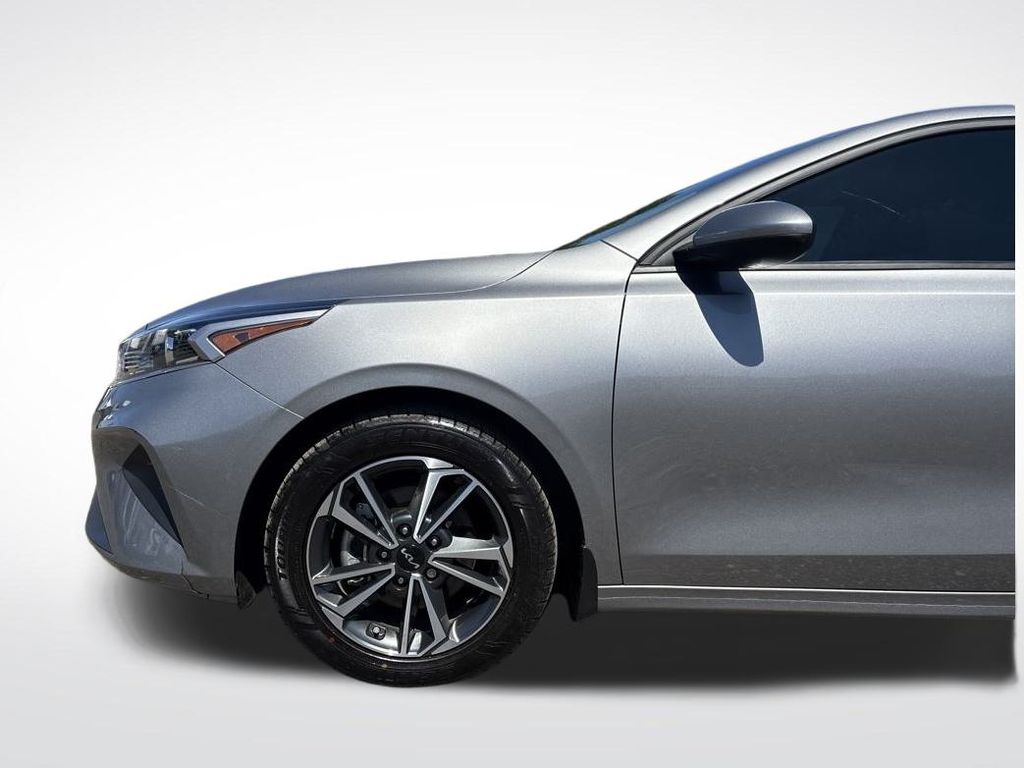 2023 Steel Gray Kia Forte LXS FWD Sedan