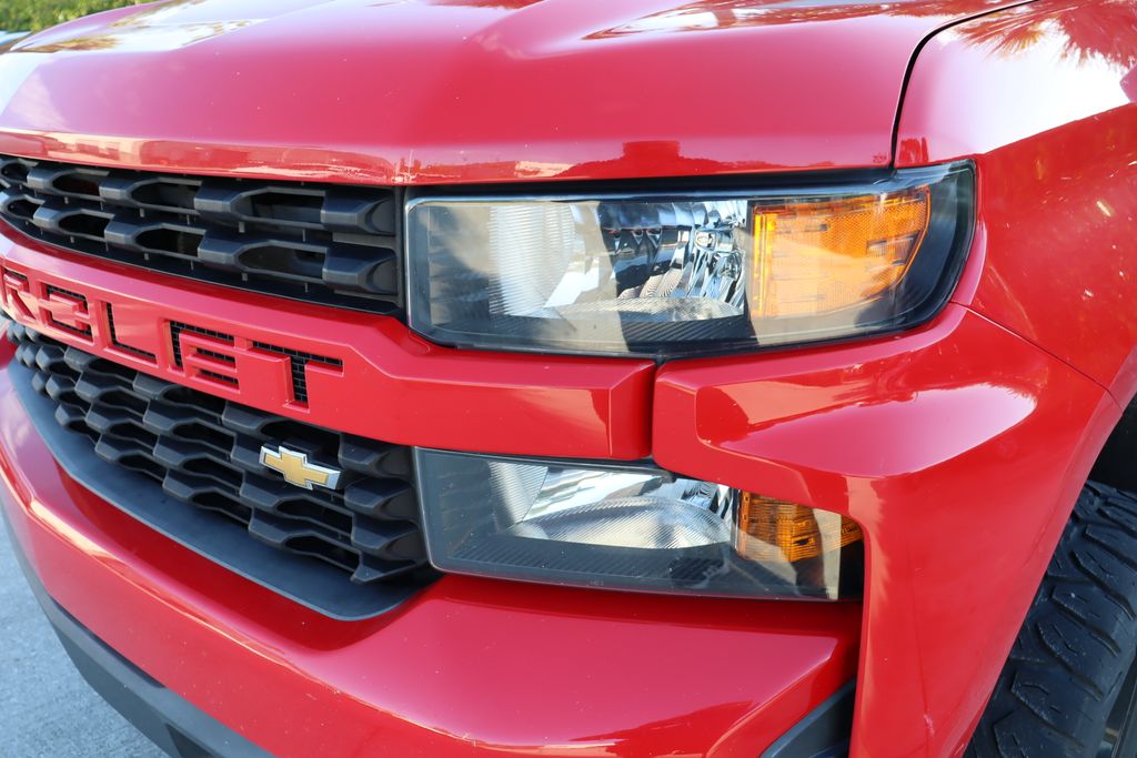 Thumbnail: 2019 Chevrolet Silverado 1500 - 3