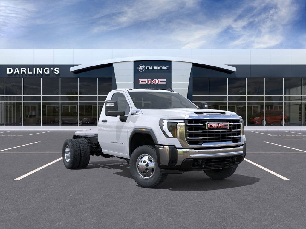 2026 GMC Sierra 3500HD Pro Regular Cab LB 4WD