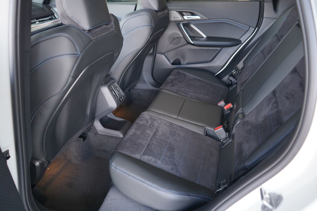 Thumbnail: 2026 BMW X1 - 19