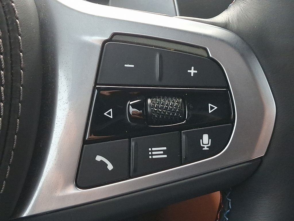 Thumbnail: 2023 BMW 8 Series - 21