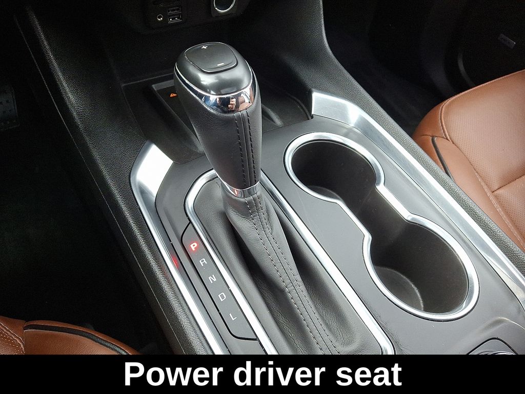 Thumbnail: 2020 Chevrolet Traverse - 18