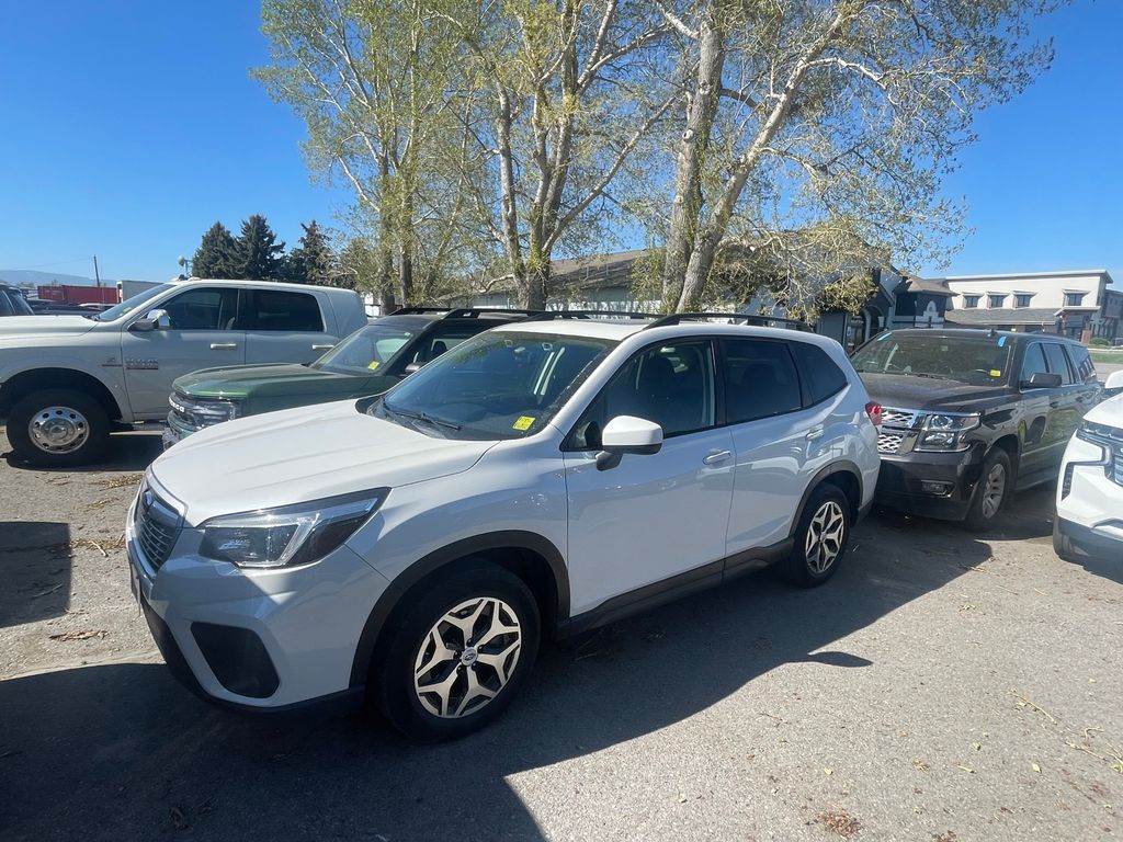 2021 Subaru Forester Premium's photo