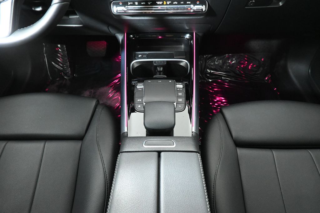 Thumbnail: 2023 Mercedes-Benz GLA - 23