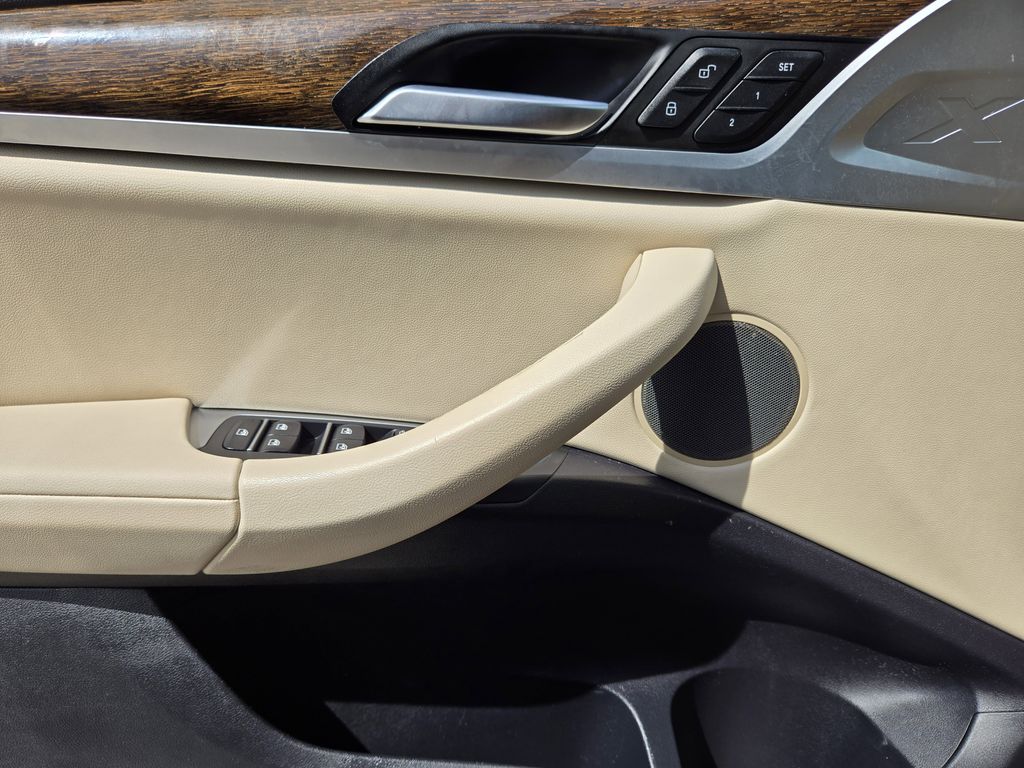 car-gallery-25
