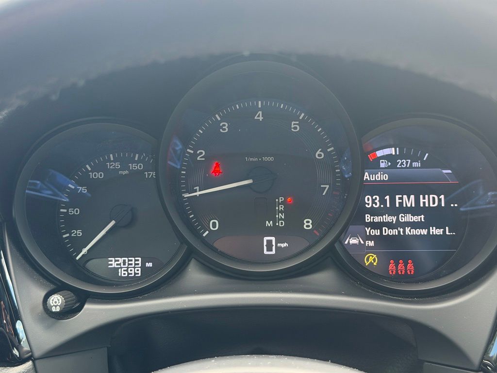 2022 Porsche Macan 