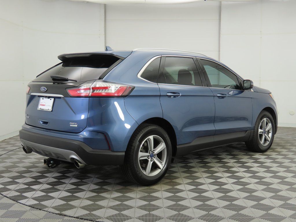 Thumbnail: 2019 Ford Edge - 5