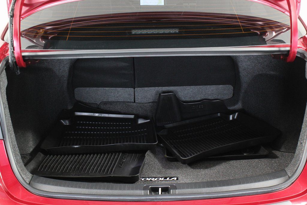 Thumbnail: 2025 Toyota Corolla - 14