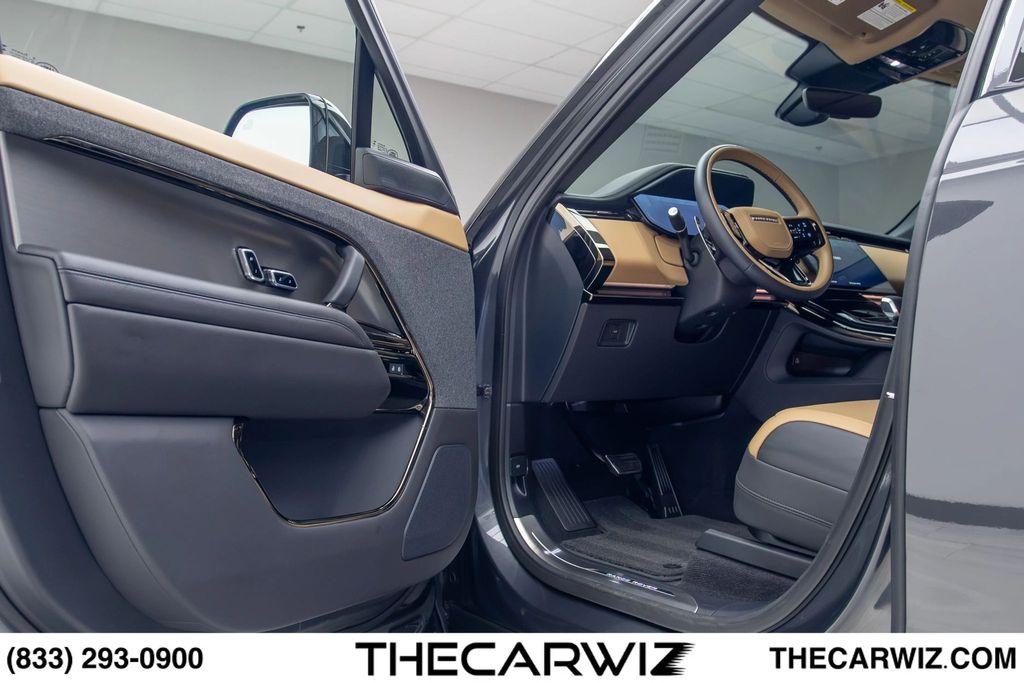 2025 Land Rover Range Rover Sport