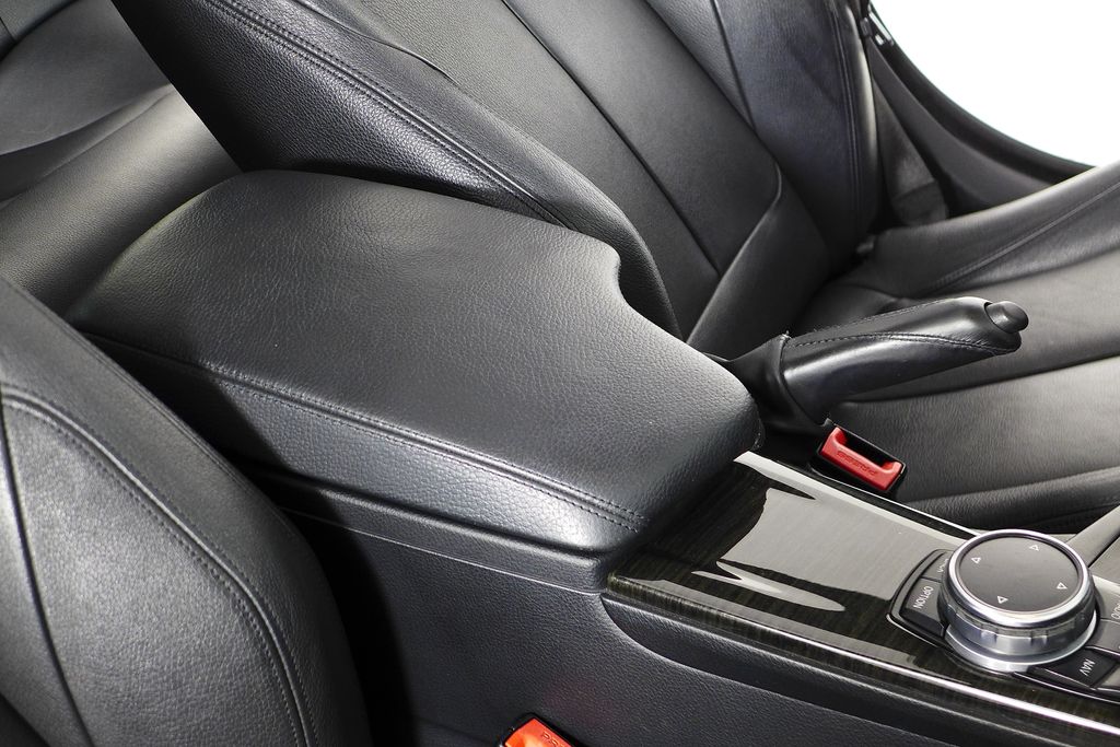 Thumbnail: 2016 BMW 4 Series - 16