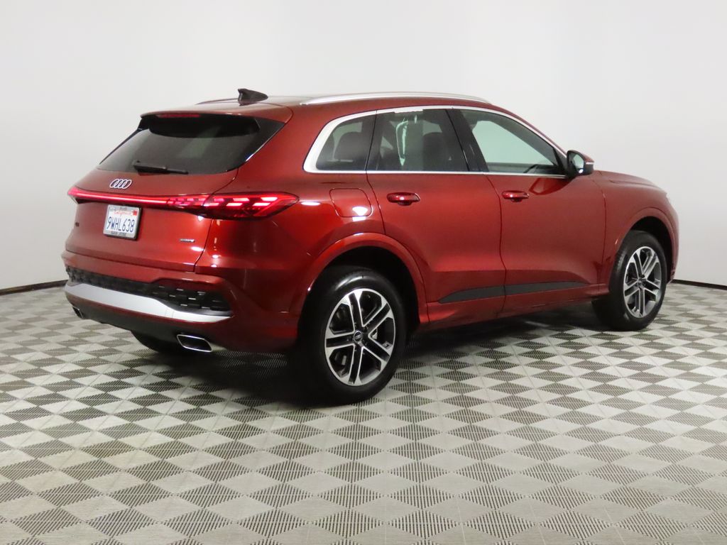 Thumbnail: 2025 Audi Q5 - 5