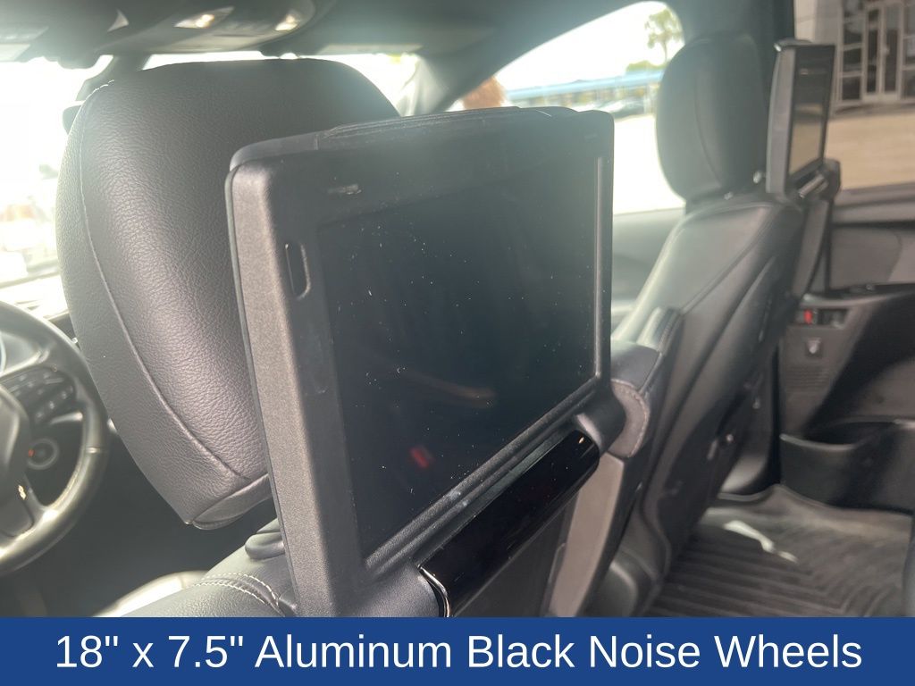 2019 Chrysler Pacifica Touring L Plus