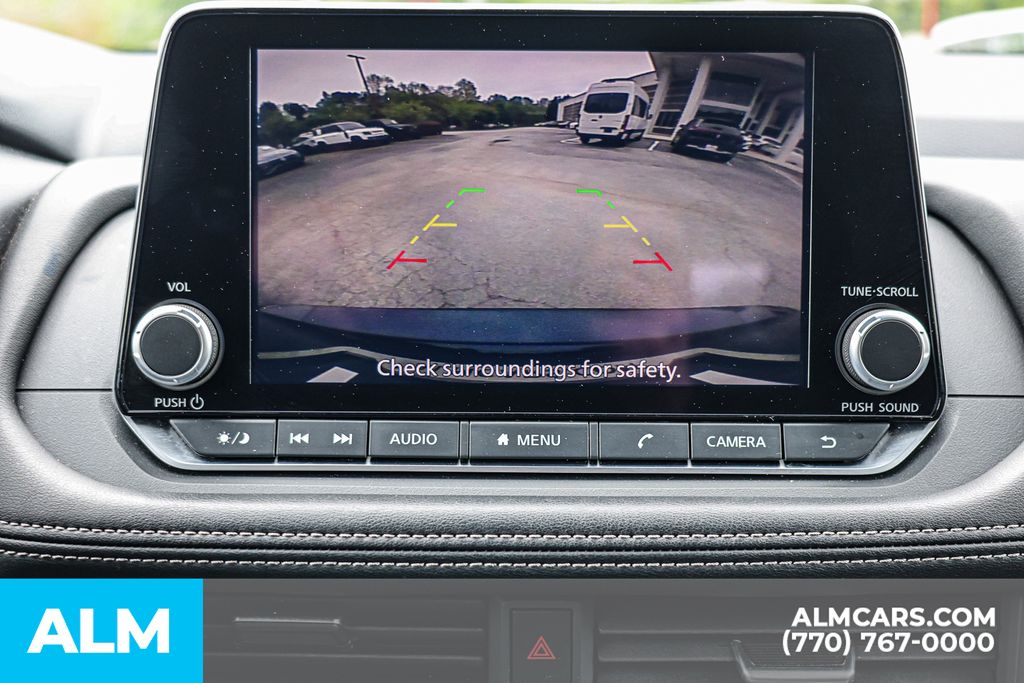 Used 2025 Blue Nissan SV image 37