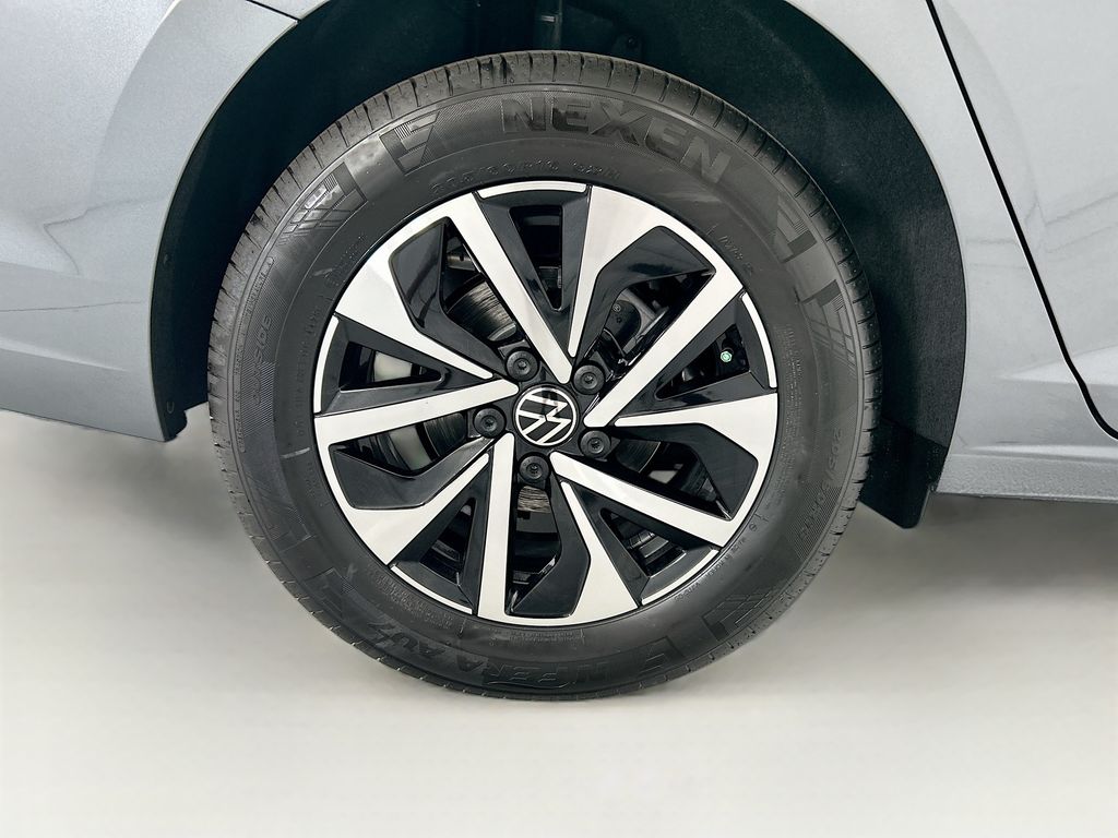 Thumbnail: 2026 Volkswagen Jetta - 31