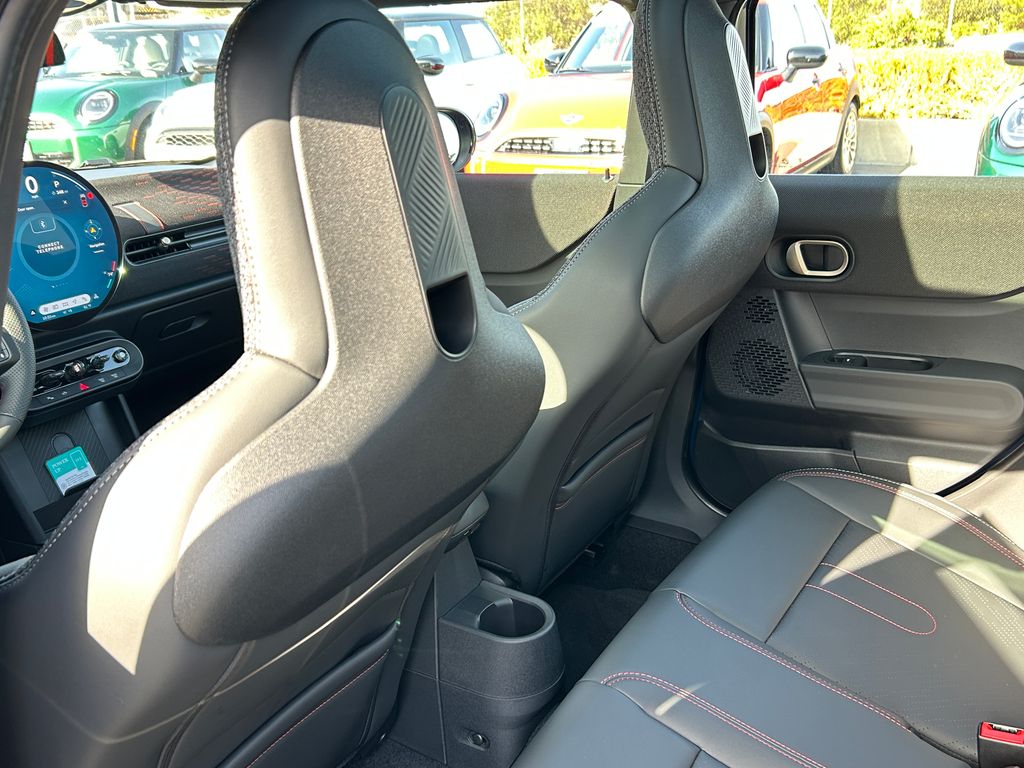 Thumbnail: 2026 MINI Cooper - 30