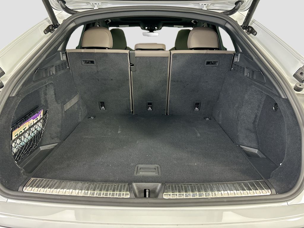 Thumbnail: 2025 Audi Q5 - 27