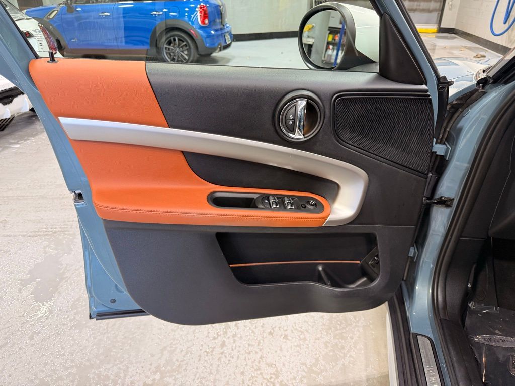 Thumbnail: 2023 MINI Cooper Countryman - 10