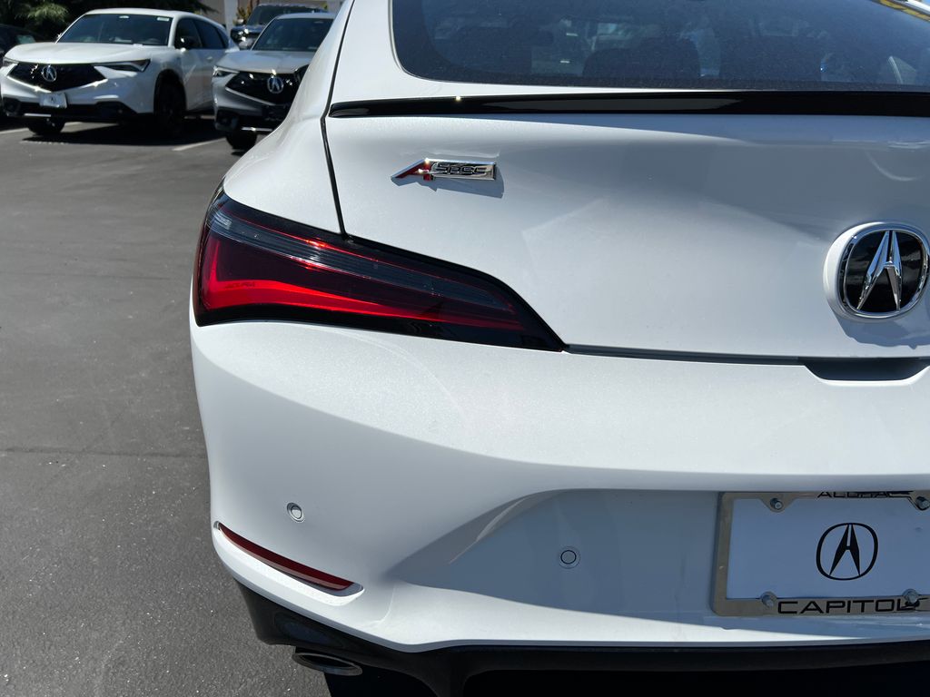 Thumbnail: 2025 Acura Integra - 10