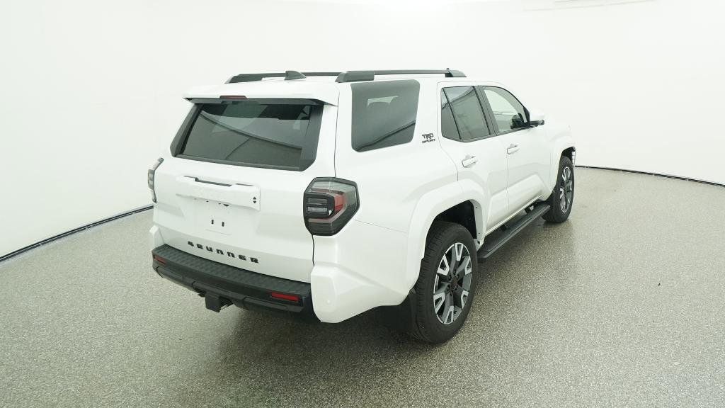 Thumbnail: 2025 Toyota 4Runner - 12