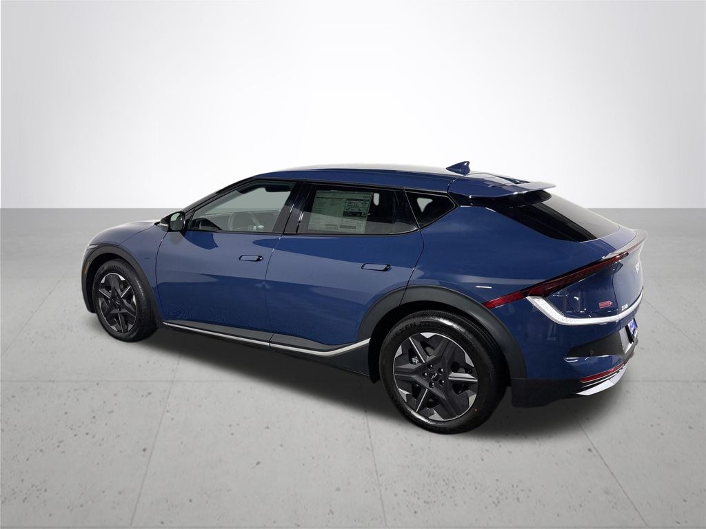 2026 Kia EV6 Light