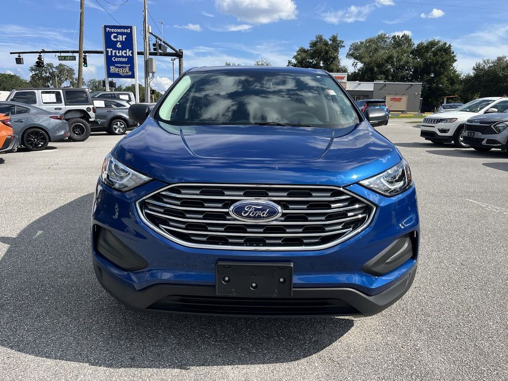 2020 Ford Edge SE 3