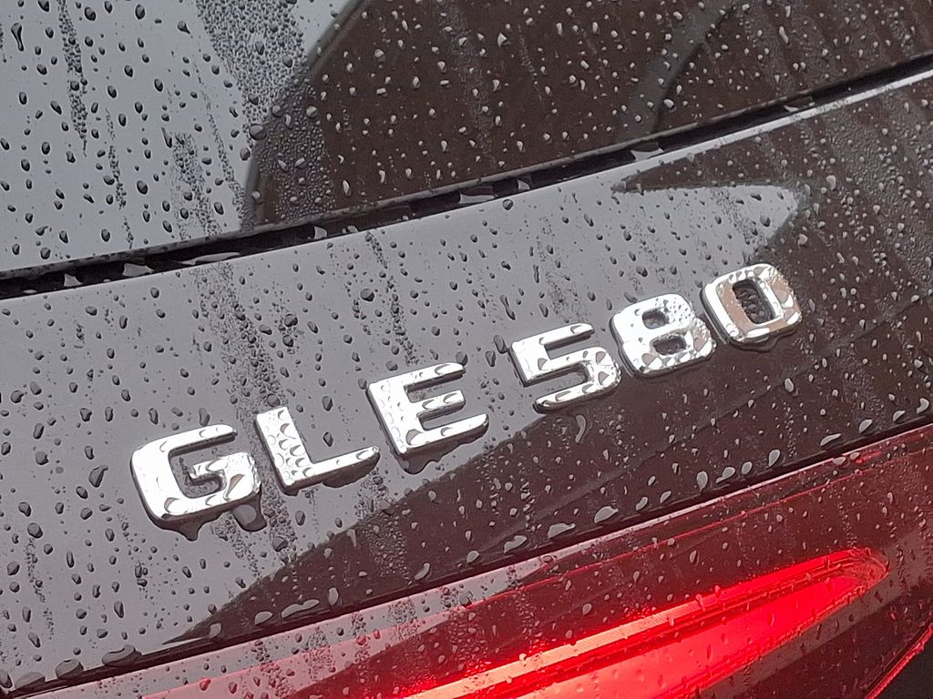 2025 Mercedes-Benz GLE 580 23