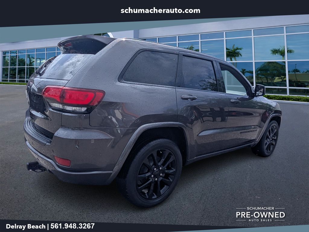 used 2021 Jeep Grand Cherokee car, priced at $16,498