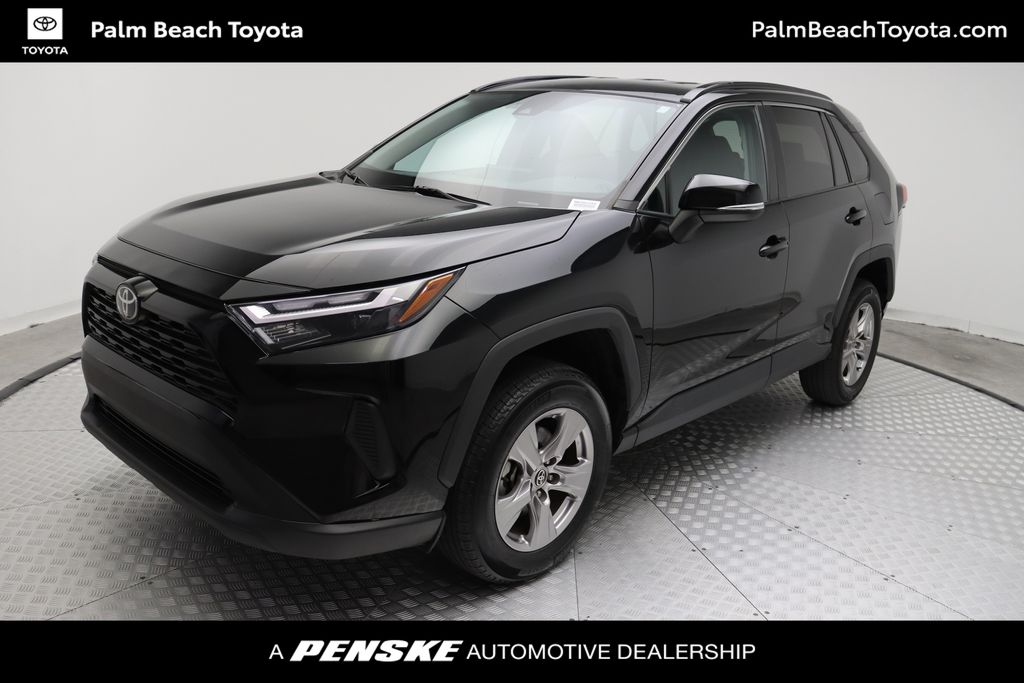 2022 Toyota RAV4 XLE -
                West Palm Beach, FL