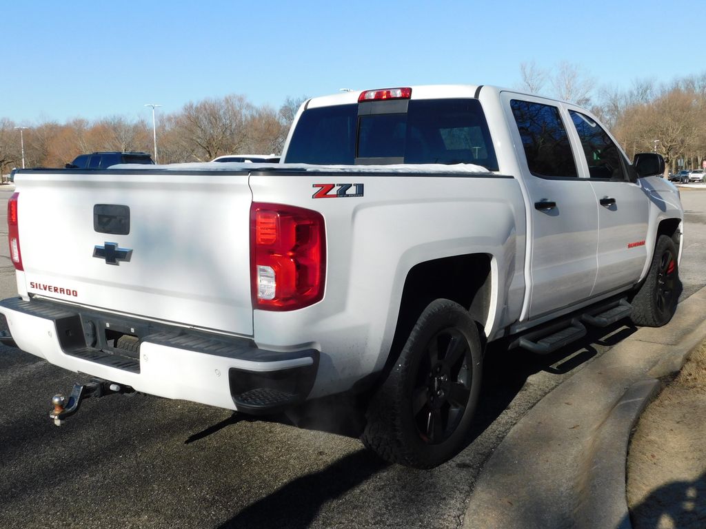 2018 Chevrolet Silverado 1500 LTZ 11