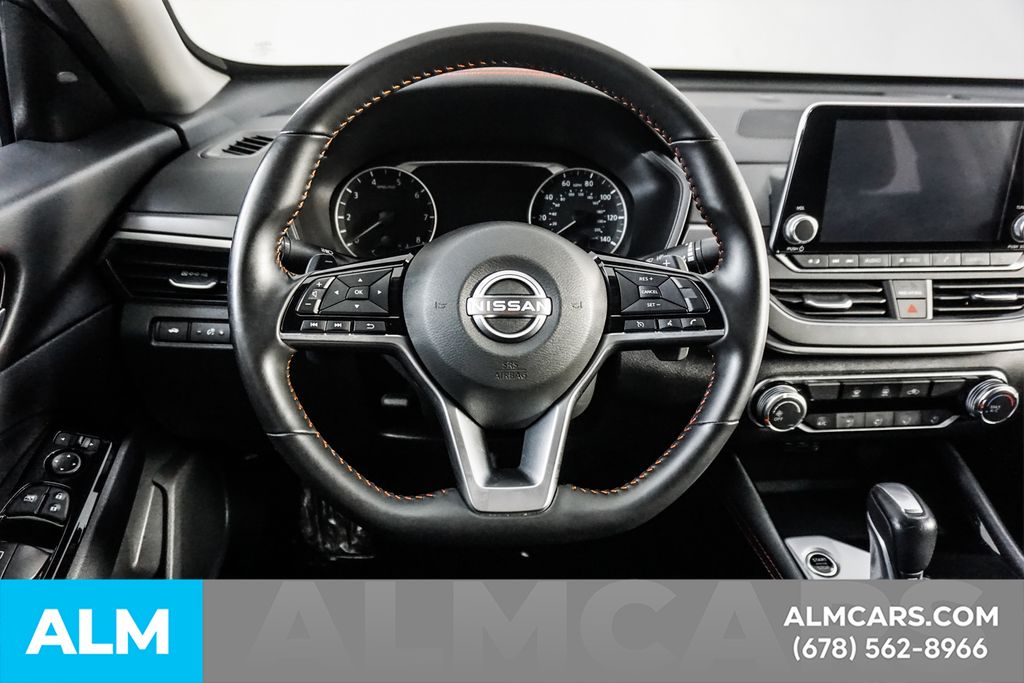 Used 2025 Gray Nissan 2.5 SR image 28
