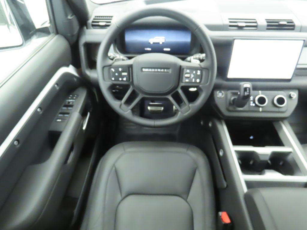 Thumbnail: 2025 Land Rover Defender - 10