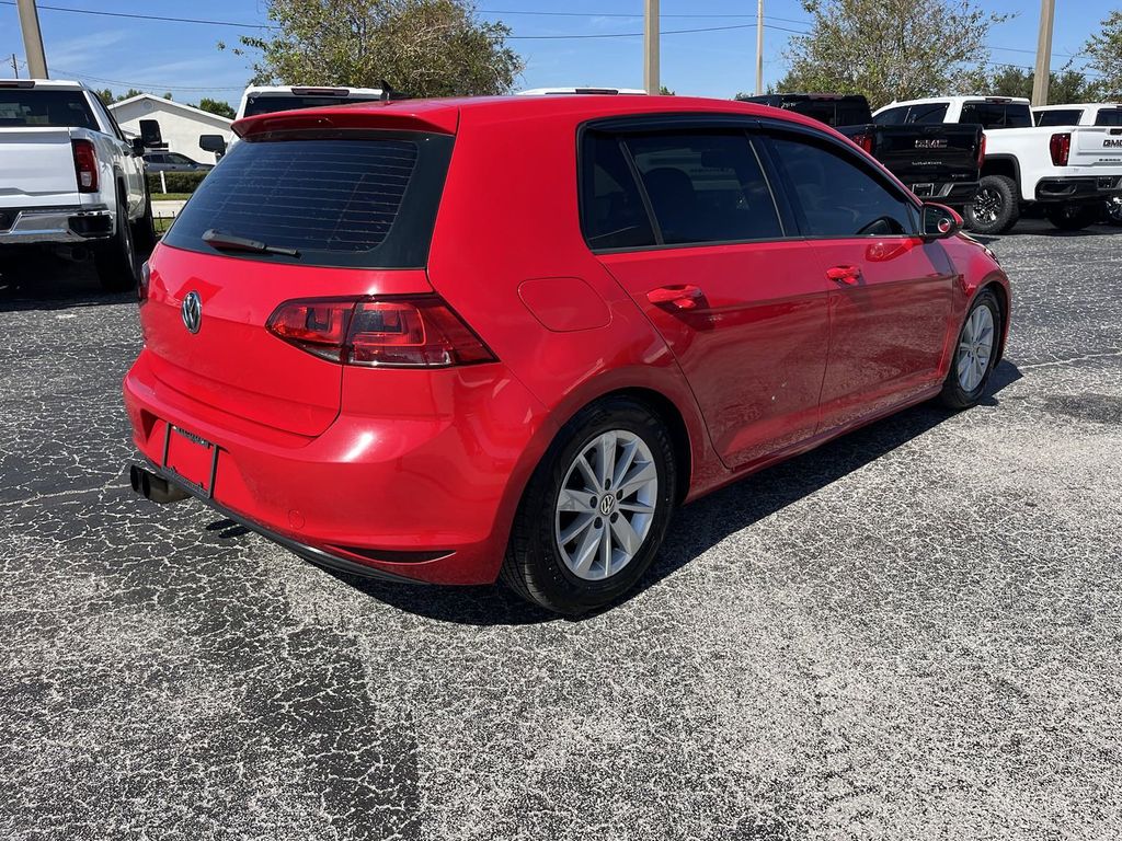 2015 Volkswagen Golf TSI S 4-Door 4