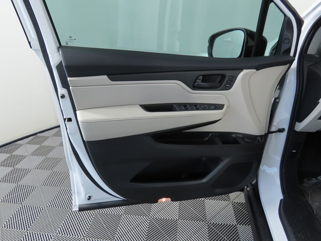 2025 Honda Odyssey EX-L 25