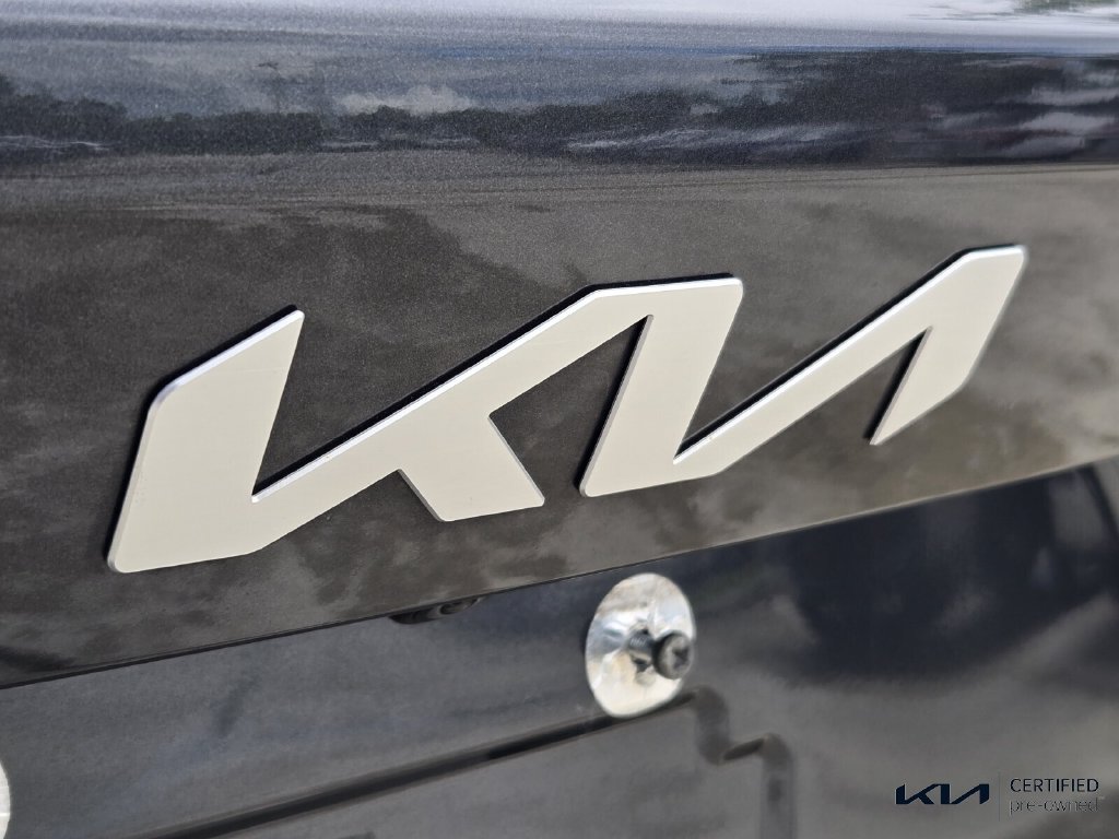 2022 Kia Sorento - $25,187
